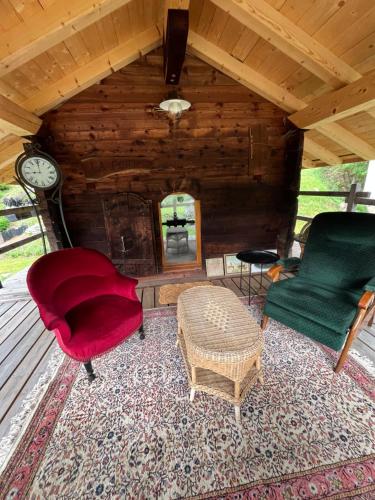 Posezení v ubytování Chalet la poipia
