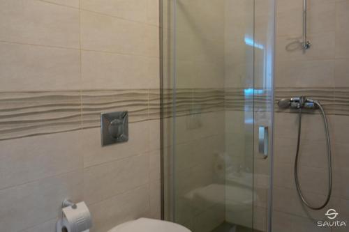 Φωτογραφία από το άλμπουμ του Gjiri i Lalzit - Savita Apartments - Perla Resort σε Mullini i Danit