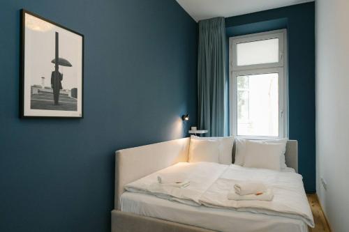 Homey 2BR perfect for 4-6 metro close to Naschmarkt