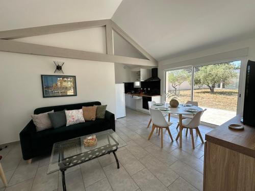 Maison pour 4 avec clim et parking