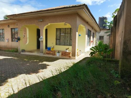 Foto de la galeria de Sofa So Good Backpackers' Nest a Arusha