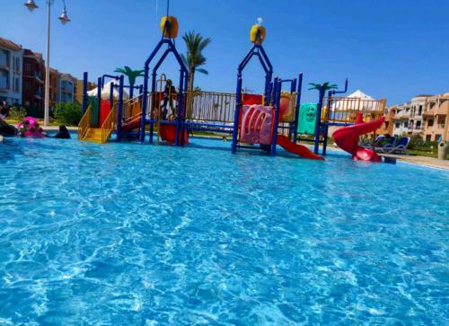 Gallery image of PORTO MATROUH aqua viva in Marsa Matruh