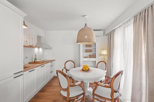 City Pearl Apartment Rea