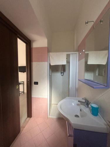 Ένα μπάνιο στο Villa Giacrì