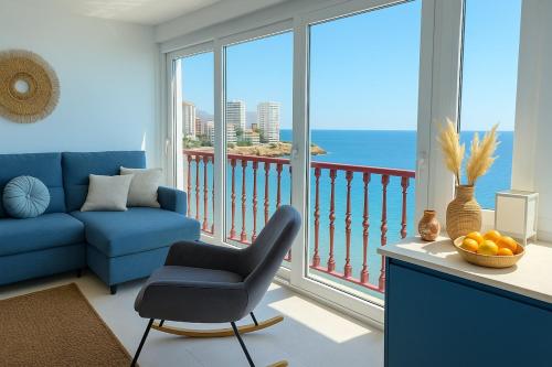 Diseño y vistas de lujo en 1º línea de playa