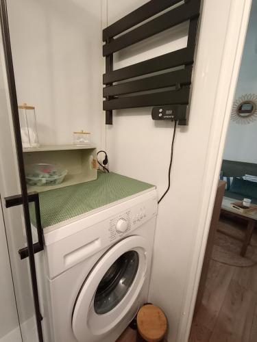 Jolie maisonnette dans résidence avec piscine, clim, lave-linge, lave-vaisselle et WiFi