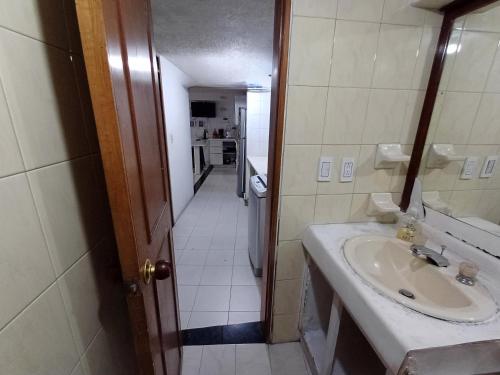 Ένα μπάνιο στο La Mejor Ubicación De La Ciudad