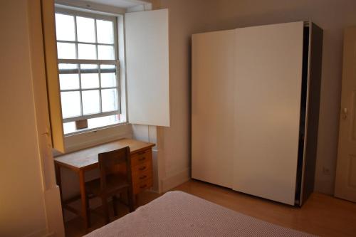 OldGold Apartment C