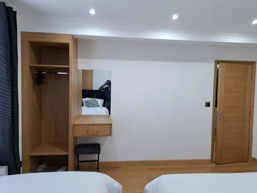 Grand Apartments Stretford photo 13