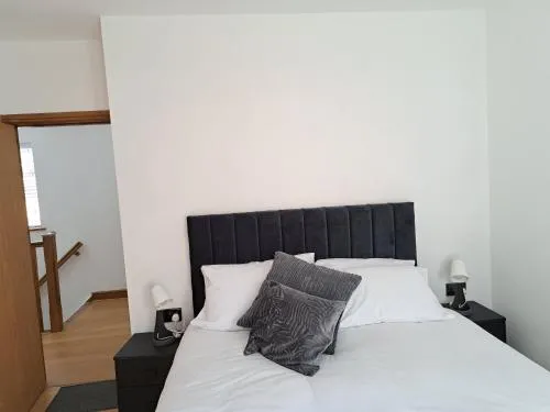 Grand Apartments Stretford photo 45