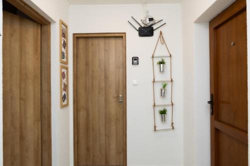 Fotografie z fotogalerie ubytování Apartman oak Nikola's lamp v destinaci Gospić