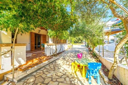 Fotografie z fotogalerie ubytování Apartments with parking space Mandre, Pag - 24492 v destinaci Kolan