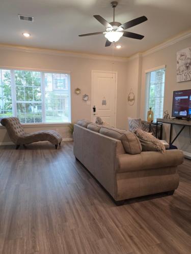 Φωτογραφία από το άλμπουμ του Houston Amazing Lux Livin near IAH σε Atascocita