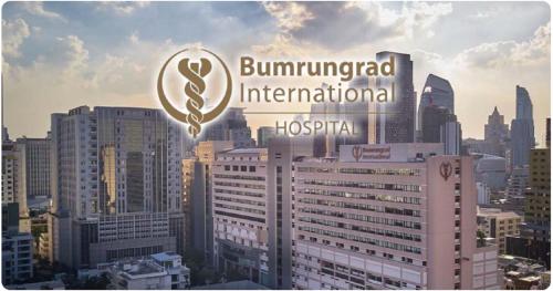Sijil, anugerah, tanda atau dokumen lain yang dipamerkan di X Yon INN Sukhumvit 4- BTS Nana