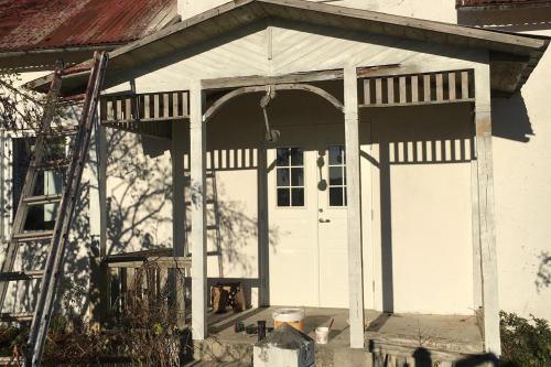 Bangunan di mana terletaknya rumah percutian