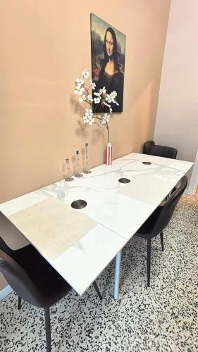 Art Dèco Milan apartment near Metro&Navigli