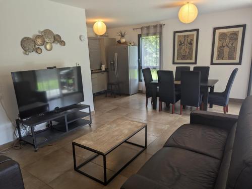 Flat less then 5km centre in the countryside