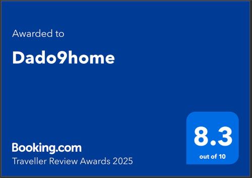 Certificado, premio, señal o documento que está expuesto en Dado9home