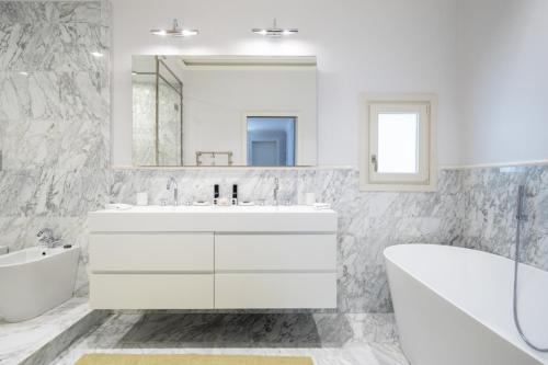 Corte Calzaiuoli Elegant Suites photo 52