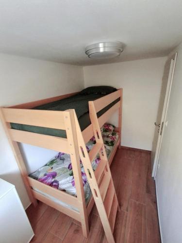 Postel nebo postele na pokoji v ubytování Hiša Terra