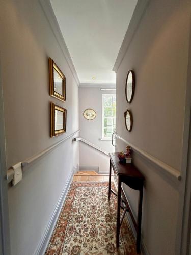 Φωτογραφία από το άλμπουμ του Charming Two Bedroom Home Overlooking Golf Course σε Clovelly