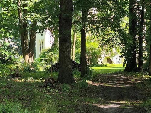 Taman di luar Herrenhaus Harmshagen