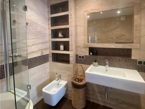 Koupelna v ubytování Zimmer Room Trogir Kastela Split