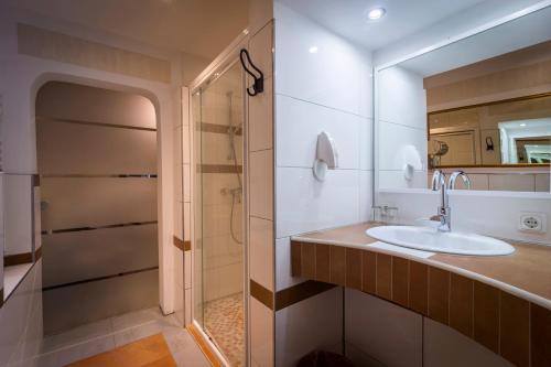Koupelna v ubytování Hotel am Markt