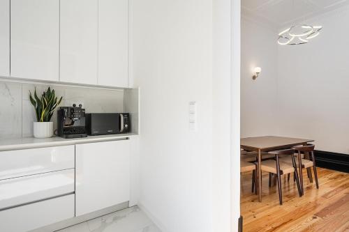 Terraced Apartment in the Heart of Porto - Free Parking