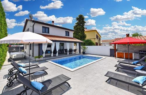 Ferienhaus mit Privatpool für 8 Personen ca 125 qm in Galižana, Istrien Istrische Riviera
