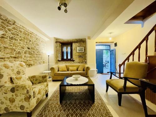 Χώρος καθιστικού στο DreamHouse Foça
