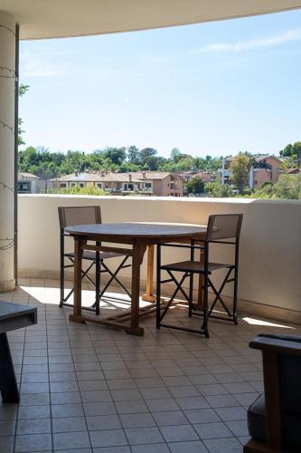 Un balcón o terraza en Rome Smart Studio - Wi-Fi and Calm