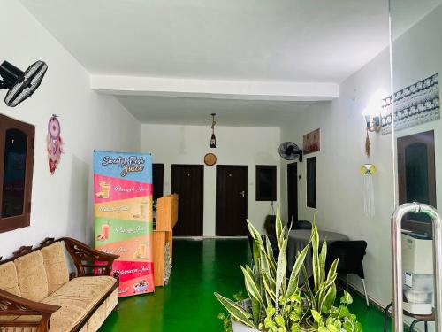 Posezení v ubytování Jaya Villa - Near Airport