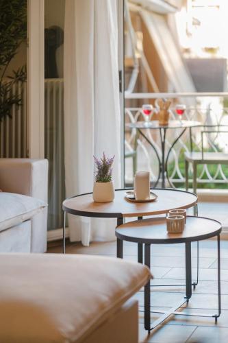 Chic Corfu Town Apt by Marietta