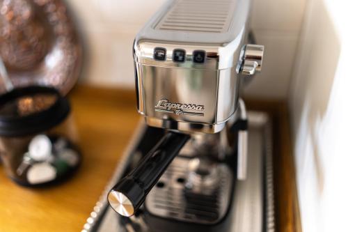 a food processor sitting on top of a counter at Hanga vendégház in Villány