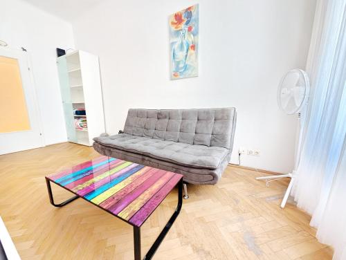 Gallery image of Cozy Rooms next to Lugner City in Vienna