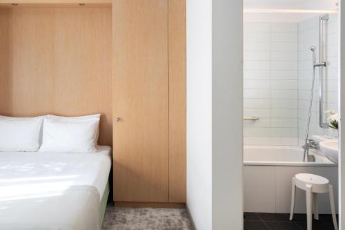 Koupelna v ubytování Grand Hotel Europe