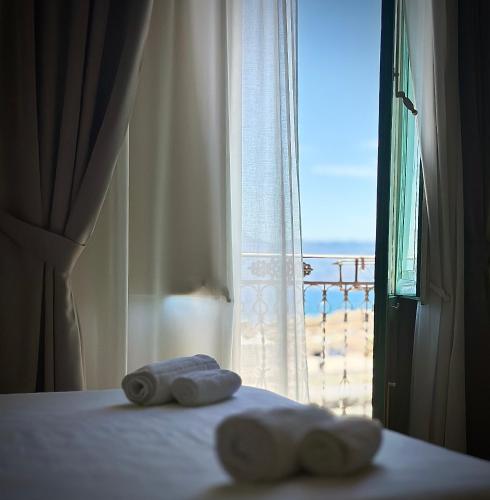 Hotel Borgo di Ciàulaにあるベッド