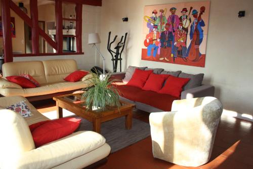 Photo de la galerie de l'établissement Chambres d'hôtes chez l'habitant, circuit 24h, Pôle Européen du Cheval, etc, à Marigné-Laillé