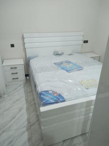 Ένα ή περισσότερα κρεβάτια σε δωμάτιο στο Al HOCEIMA