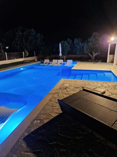 Bazén v ubytování Villa Aelia Kefalos-Private & Spacious with Pool nebo v jeho okolí