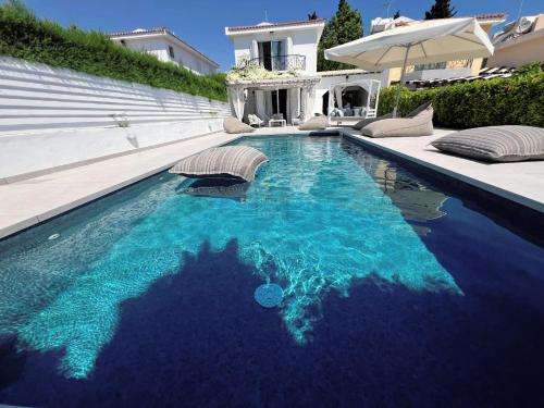 Protaras Beach Escape