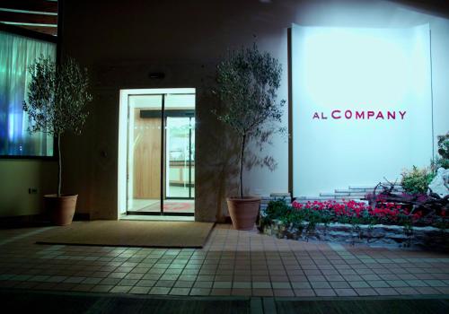 a building with a sign that says alc company at Hotel Victoria in Vicenza