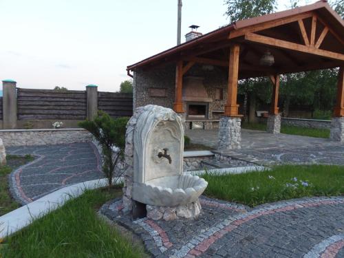 Un jardín fuera de Tourist complex Karina
