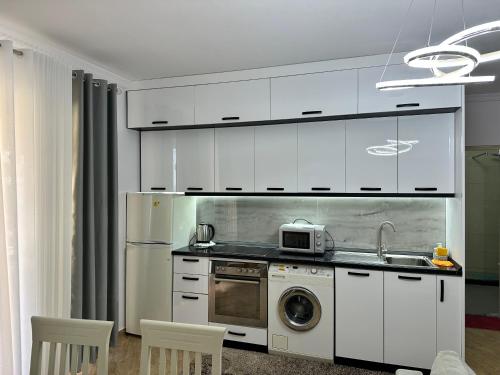 Foto Comfortable apartment next to the beach 5