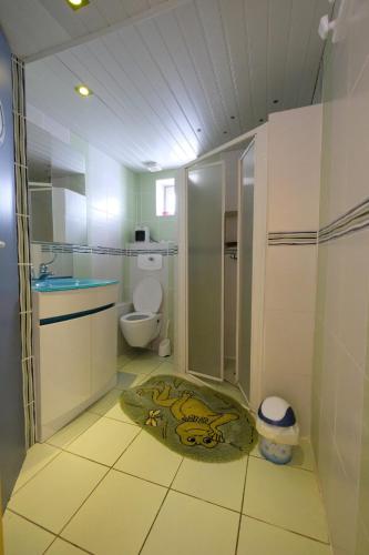 Photo de la galerie de l'établissement Gîte Roland Garros, à Saint-Georges-de-Pointindoux