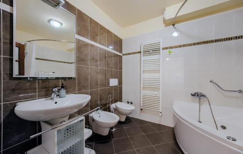 Koupelna v ubytování Apartments Villa YoYo