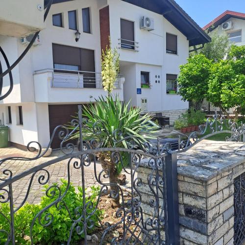 Villa Behić