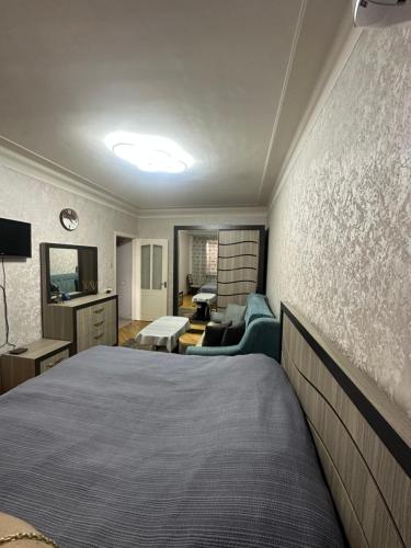 Yerevan nice apartment with balcony for rent