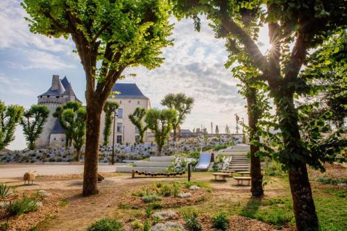 Κήπος έξω από το Barque Fleurie avec jardin